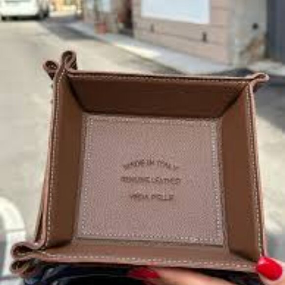 NEW 🩷🩷💯Coach Tan Leather Organizer Tray - Picture 6 of 6